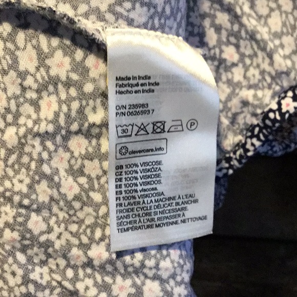 NWT H&M Divided Floral Print Woman's size 4 - Picture 7 of 7